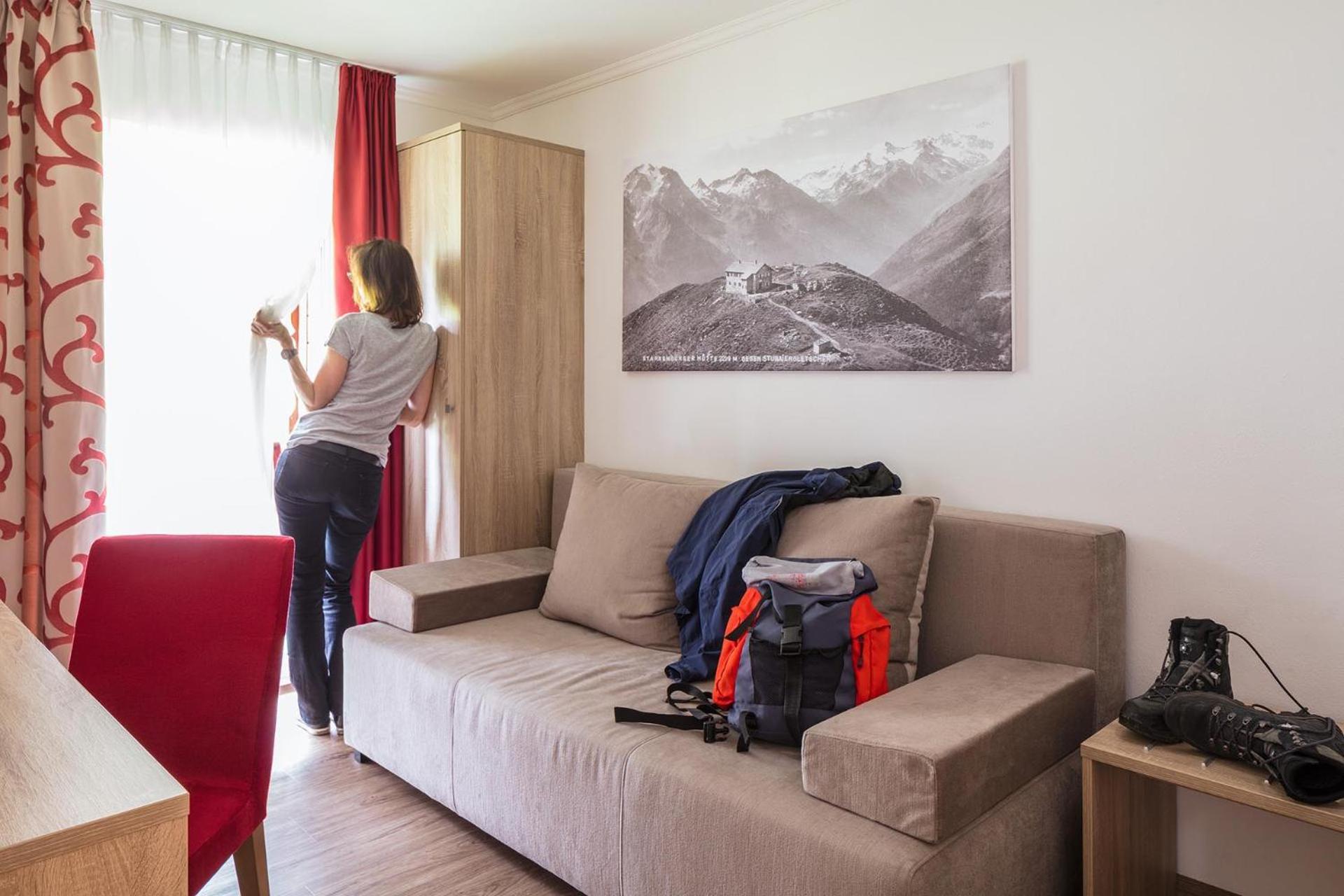 Alpenhotel Fernau นอยชติฟ อิม ชตูไปทัล ภายนอก รูปภาพ